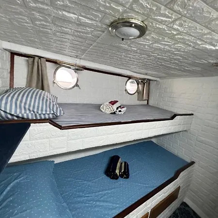Boat & Breakfast Alicudi Bed & Breakfast Alghero